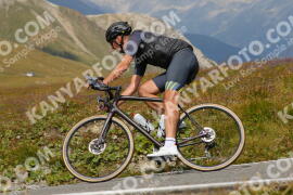 Foto #3832534 | 12-08-2023 13:37 | Passo Dello Stelvio - die Spitze BICYCLES