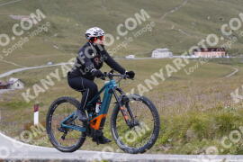 Foto #3730444 | 06-08-2023 11:28 | Passo Dello Stelvio - die Spitze BICYCLES