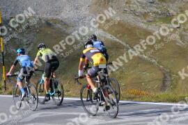 Photo #3931348 | 18-08-2023 09:40 | Passo Dello Stelvio - Peak BICYCLES