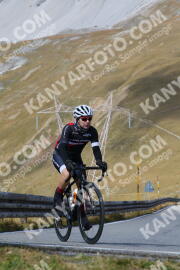 Photo #4299540 | 24-09-2023 12:40 | Passo Dello Stelvio - Peak BICYCLES