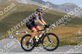 Photo #2677633 | 17-08-2022 10:08 | Passo Dello Stelvio - Peak BICYCLES