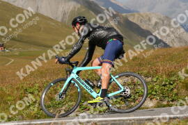Photo #4037612 | 23-08-2023 13:47 | Passo Dello Stelvio - Peak BICYCLES