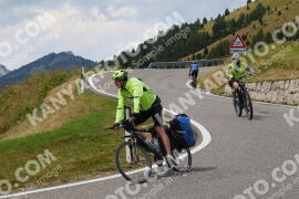 Photo #2522336 | 06-08-2022 11:39 | Gardena Pass BICYCLES