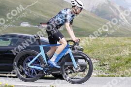 Photo #3252406 | 27-06-2023 11:26 | Passo Dello Stelvio - Peak BICYCLES