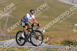Photo #4045311 | 24-08-2023 09:24 | Passo Dello Stelvio - Peak BICYCLES