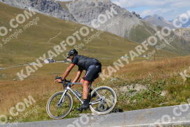 Foto #2671936 | 16-08-2022 13:55 | Passo Dello Stelvio - die Spitze BICYCLES