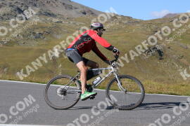 Foto #4033725 | 23-08-2023 10:21 | Passo Dello Stelvio - die Spitze BICYCLES