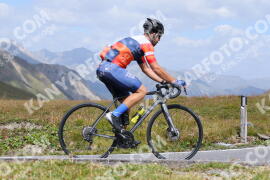 Photo #4036464 | 23-08-2023 12:48 | Passo Dello Stelvio - Peak BICYCLES