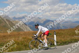 Photo #2671822 | 16-08-2022 13:47 | Passo Dello Stelvio - Peak BICYCLES