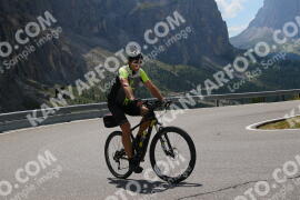 Photo #2502150 | 04-08-2022 14:32 | Gardena Pass BICYCLES