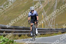 Photo #4162622 | 05-09-2023 10:03 | Passo Dello Stelvio - Peak BICYCLES