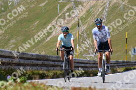 Foto #3814186 | 11-08-2023 13:42 | Passo Dello Stelvio - die Spitze BICYCLES