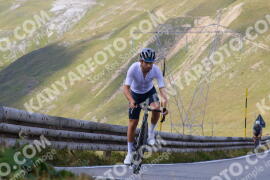 Photo #4023929 | 22-08-2023 14:31 | Passo Dello Stelvio - Peak BICYCLES