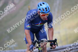 Photo #2658370 | 15-08-2022 11:55 | Passo Dello Stelvio - Peak BICYCLES