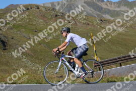 Foto #3956719 | 19-08-2023 10:32 | Passo Dello Stelvio - die Spitze BICYCLES