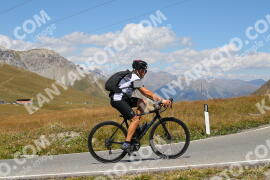 Photo #2671450 | 16-08-2022 13:26 | Passo Dello Stelvio - Peak BICYCLES