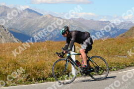 Photo #2701118 | 21-08-2022 15:29 | Passo Dello Stelvio - Peak BICYCLES