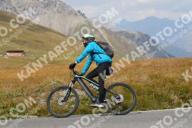 Photo #2680904 | 17-08-2022 14:02 | Passo Dello Stelvio - Peak BICYCLES