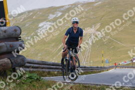 Photo #4135695 | 03-09-2023 10:39 | Passo Dello Stelvio - Peak BICYCLES