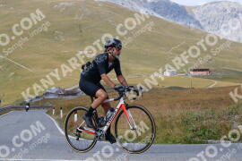Photo #2680959 | 17-08-2022 14:10 | Passo Dello Stelvio - Peak BICYCLES