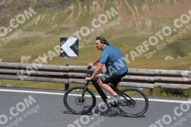 Foto #2681792 | 17-08-2022 15:07 | Passo Dello Stelvio - die Spitze BICYCLES