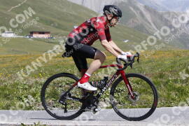 Photo #3461636 | 15-07-2023 11:19 | Passo Dello Stelvio - Peak BICYCLES