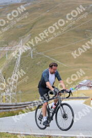 Foto #2765873 | 28-08-2022 13:05 | Passo Dello Stelvio - die Spitze BICYCLES