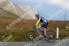 Photo #2659420 | 15-08-2022 12:46 | Passo Dello Stelvio - Peak BICYCLES
