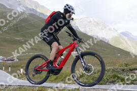 Photo #3730422 | 06-08-2023 11:27 | Passo Dello Stelvio - Peak BICYCLES