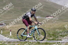 Photo #3186290 | 21-06-2023 13:06 | Passo Dello Stelvio - Peak BICYCLES