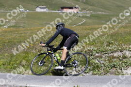 Photo #3529401 | 18-07-2023 12:20 | Passo Dello Stelvio - Peak BICYCLES
