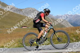 Foto #2698552 | 21-08-2022 12:20 | Passo Dello Stelvio - die Spitze BICYCLES