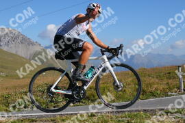 Photo #4015741 | 22-08-2023 09:42 | Passo Dello Stelvio - Peak BICYCLES