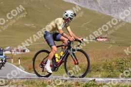 Photo #4046400 | 24-08-2023 10:56 | Passo Dello Stelvio - Peak BICYCLES