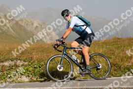 Foto #4047585 | 24-08-2023 12:06 | Passo Dello Stelvio - die Spitze BICYCLES