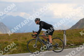 Foto #3895774 | 15-08-2023 13:34 | Passo Dello Stelvio - die Spitze BICYCLES