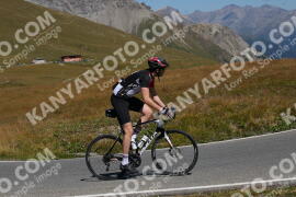 Photo #2667672 | 16-08-2022 11:47 | Passo Dello Stelvio - Peak BICYCLES