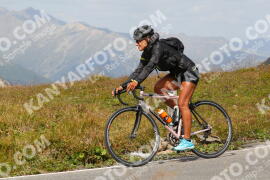 Foto #4037917 | 23-08-2023 14:08 | Passo Dello Stelvio - die Spitze BICYCLES