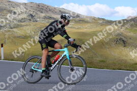 Foto #3931505 | 18-08-2023 10:10 | Passo Dello Stelvio - die Spitze BICYCLES