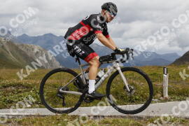 Photo #3650596 | 30-07-2023 12:22 | Passo Dello Stelvio - Peak BICYCLES