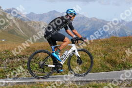 Photo #4135934 | 03-09-2023 11:01 | Passo Dello Stelvio - Peak BICYCLES