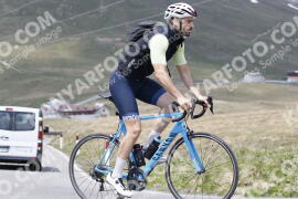 Photo #3155945 | 18-06-2023 13:20 | Passo Dello Stelvio - Peak BICYCLES