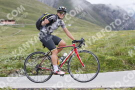 Foto #3294978 | 01-07-2023 10:56 | Passo Dello Stelvio - die Spitze BICYCLES