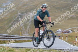 Photo #4296545 | 20-09-2023 13:37 | Passo Dello Stelvio - Peak BICYCLES
