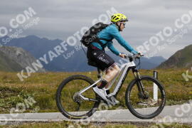 Photo #3693751 | 02-08-2023 10:39 | Passo Dello Stelvio - Peak BICYCLES