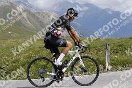 Foto #3347586 | 04-07-2023 11:20 | Passo Dello Stelvio - die Spitze BICYCLES