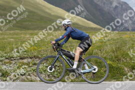 Photo #3338935 | 03-07-2023 12:46 | Passo Dello Stelvio - Peak BICYCLES