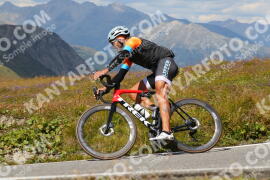 Photo #3857501 | 13-08-2023 14:37 | Passo Dello Stelvio - Peak BICYCLES