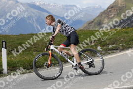 Foto #3214335 | 24-06-2023 16:15 | Passo Dello Stelvio - die Spitze BICYCLES