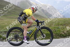Photo #3200223 | 23-06-2023 12:29 | Passo Dello Stelvio - Peak BICYCLES